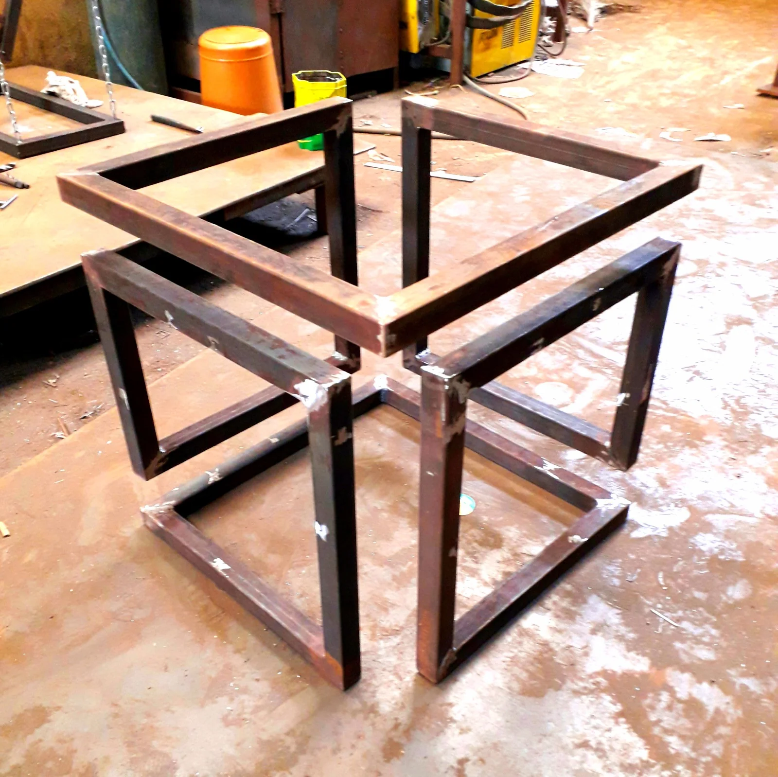 Infinity Cube Table